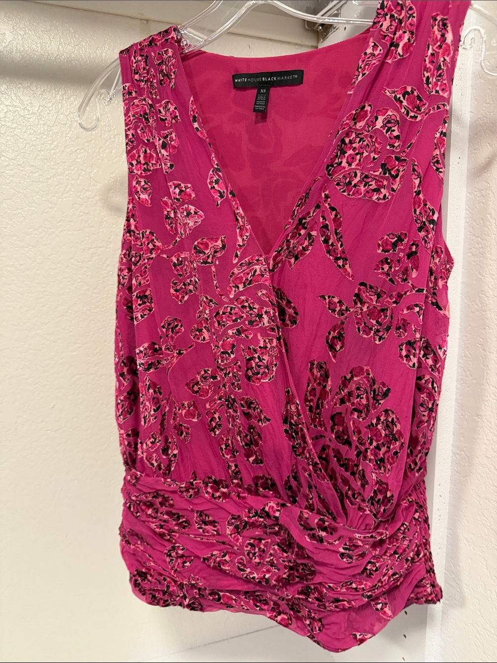 White House Black Market Fuchsia Floral-Print Wrap Tank